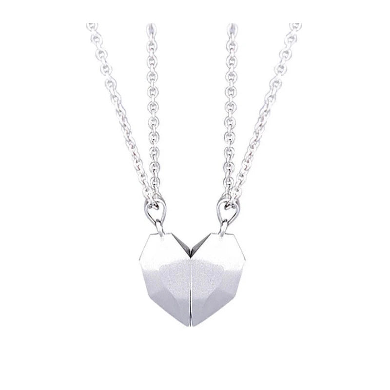 Minimalist Lovers Matching Friendship Heart Necklace supplier gallery image 5