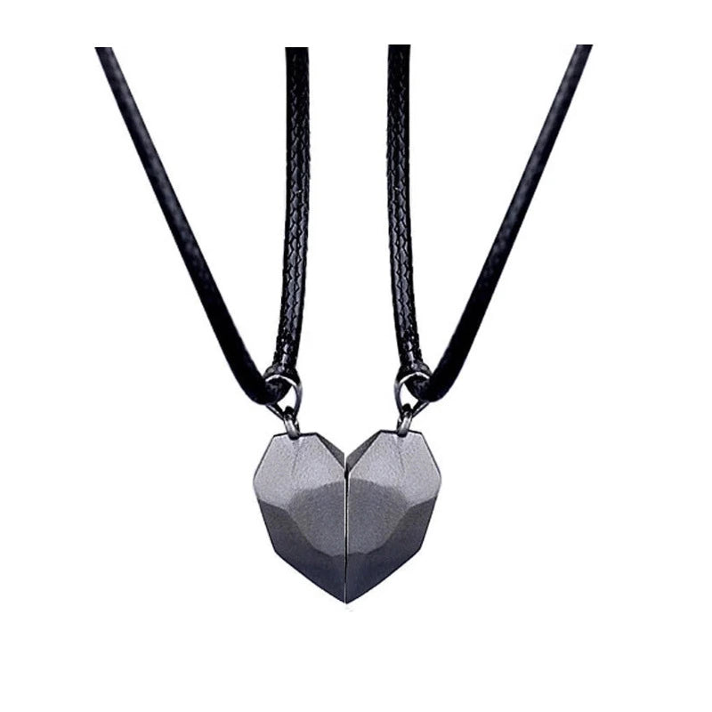Minimalist Lovers Matching Friendship Heart Necklace supplier gallery image 8