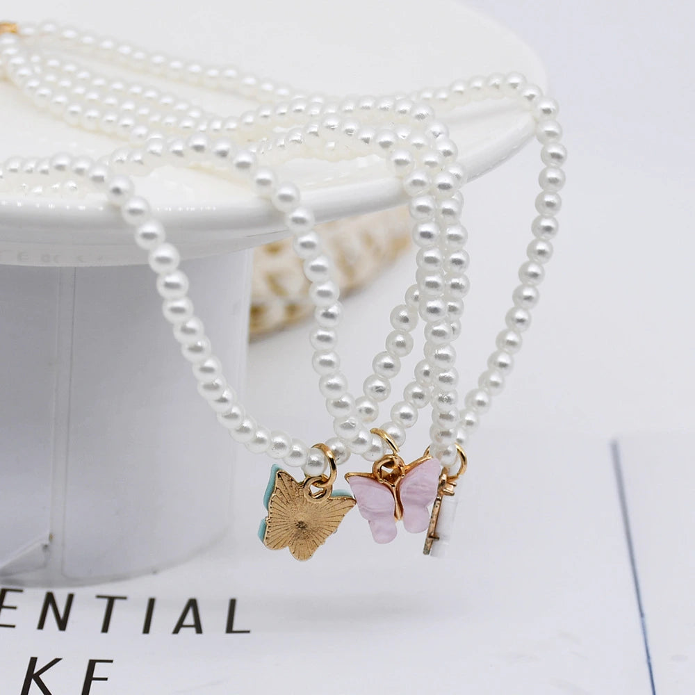 Elegant White Pearl Choker Small Necklace supplier gallery image 6