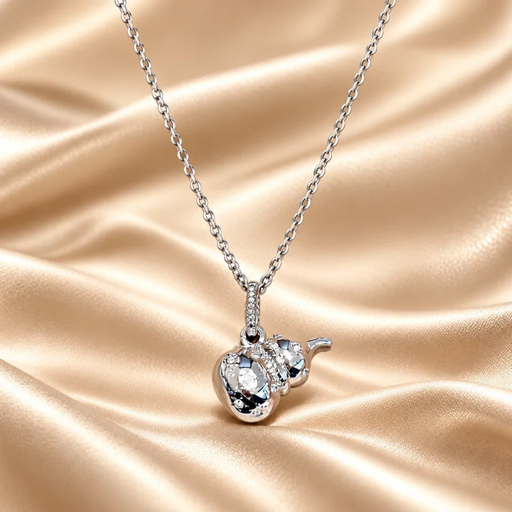 Generated concept artwork for Lumière Necklace; illustrative only, not an exact product photograph